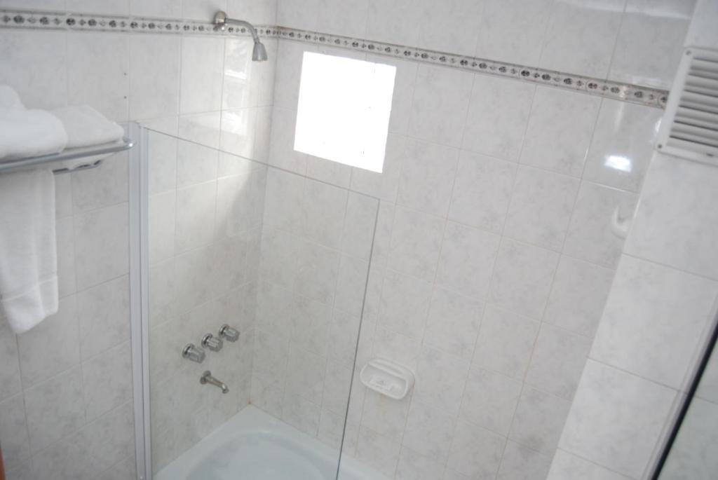 בואנוס איירס Atlas Tower Hotel חדר תמונה
